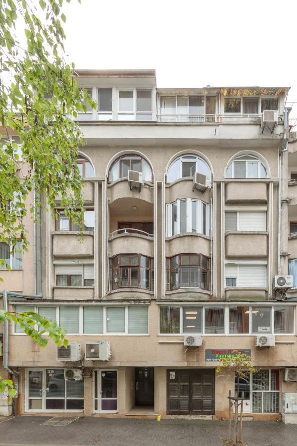 Стаи За Гости Пиротска 39 Burgas Exterior foto